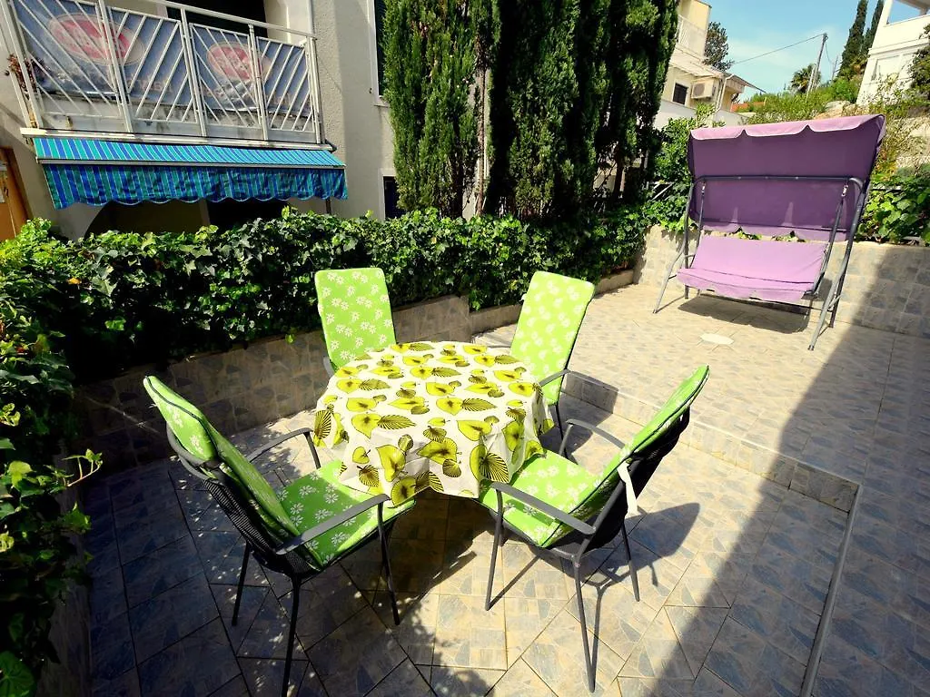 Apartment Oresic Malinska