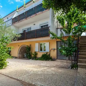  Apartman Marina